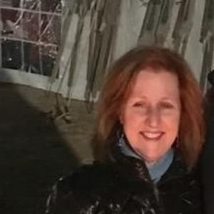 Meet your Posher, Leslie